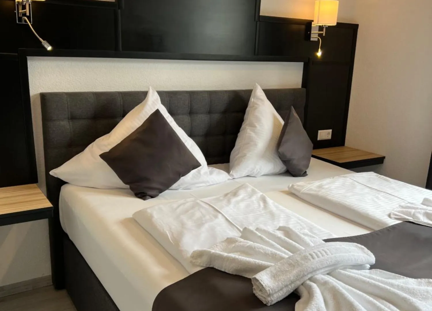 Yebs Hotel Günzburg 3*,  Duitsland